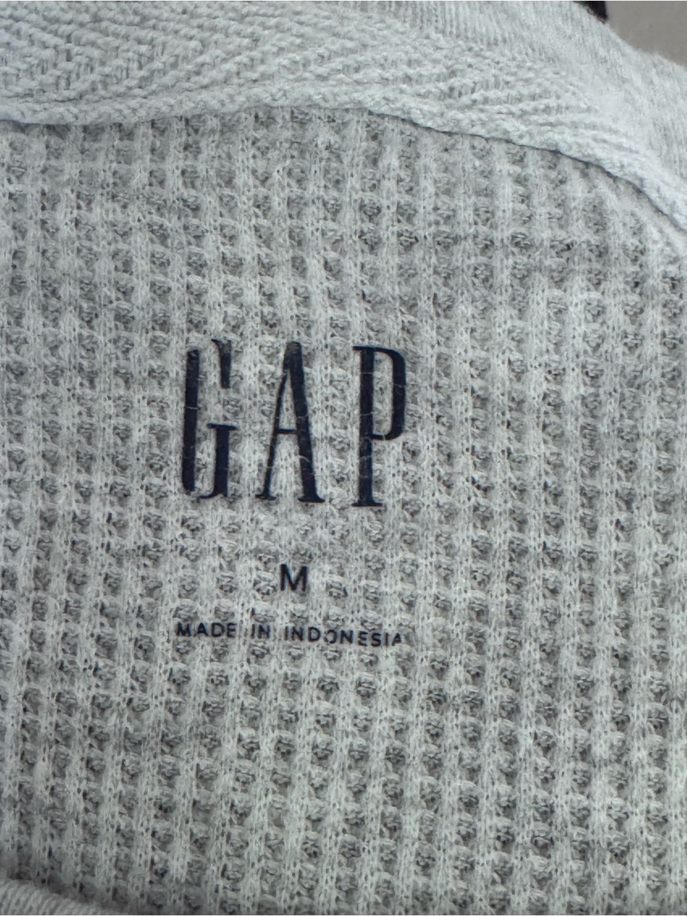 GAP Textured Waffle-Knit Top in Light Gray - Picture 3 of 3